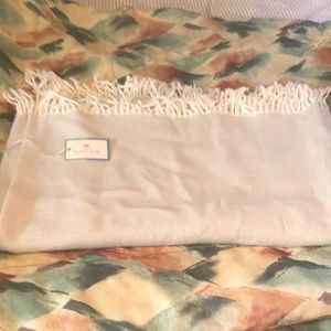 Matouk throw blanket 100% cotton